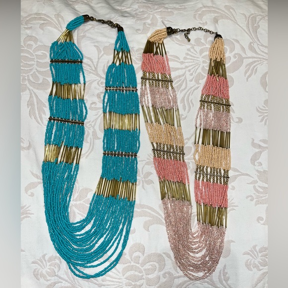 Blue beaded gold statement necklace - Picture 4 of 4